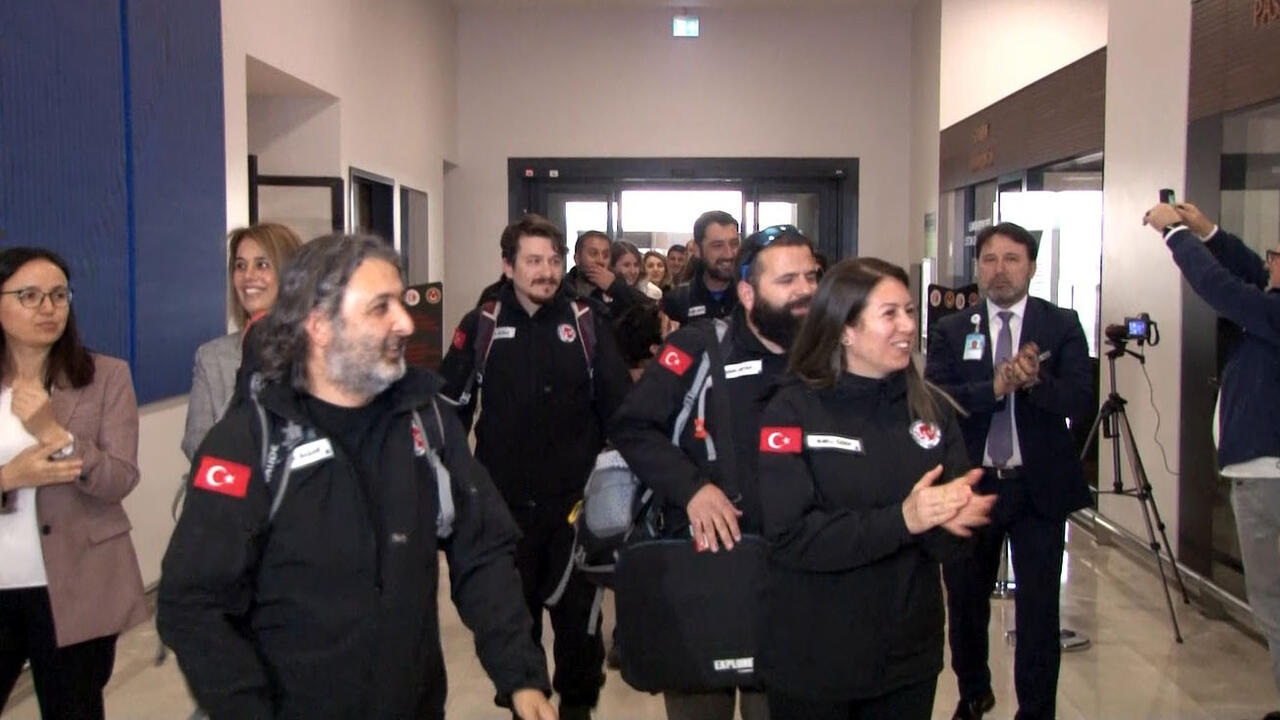 Antartika’daki Türk bilim insanları Türkiye’ye döndü
