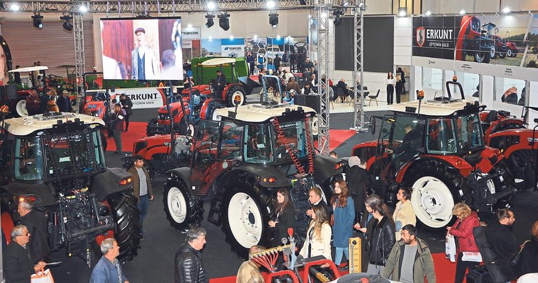 Erkunt Traktör, Agroexpo Tarım Fuarı’nda çiftçilerle buluştu