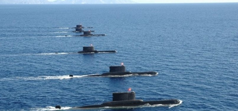 HAVELSAN Türkiye'nin yeni denizaltılarının kalplerini tamamladı .
