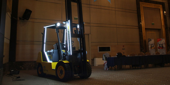 Konyalı firma ürettiği forkliftleri tanıttı