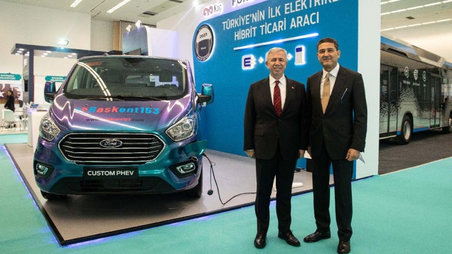 Türkiye’de üretilen ilk hibrit ticari araç yola çıkıyor!