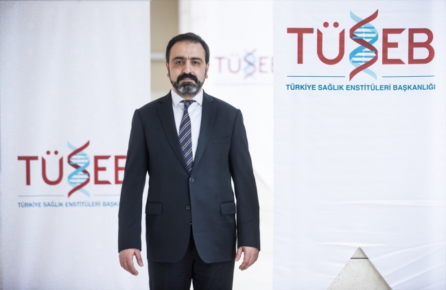 Türkiye Sağlık Enstitüleri Başkanı Erhan Akdoğan, yerli koronavirüs aşı çalışmalarını anlattı