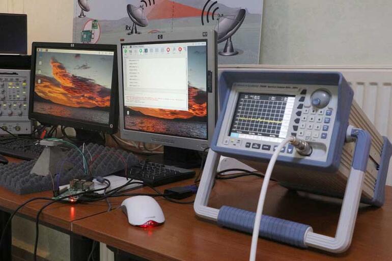 Üniversite öğrencilerinden yerli ve milli 'jammer'